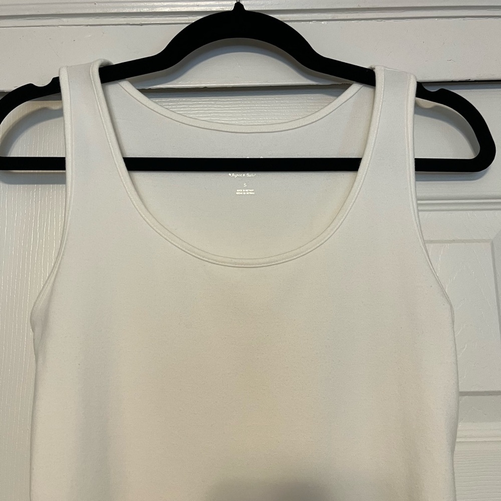 Isabel Maternity by Ingrid & Isabel Midi Dress - Picture 5 of 7